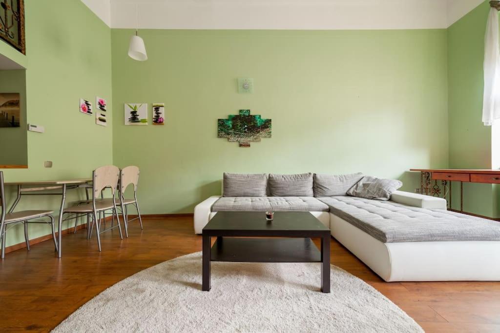 Apartamento Main Street / Heart Of Bp Budapest
