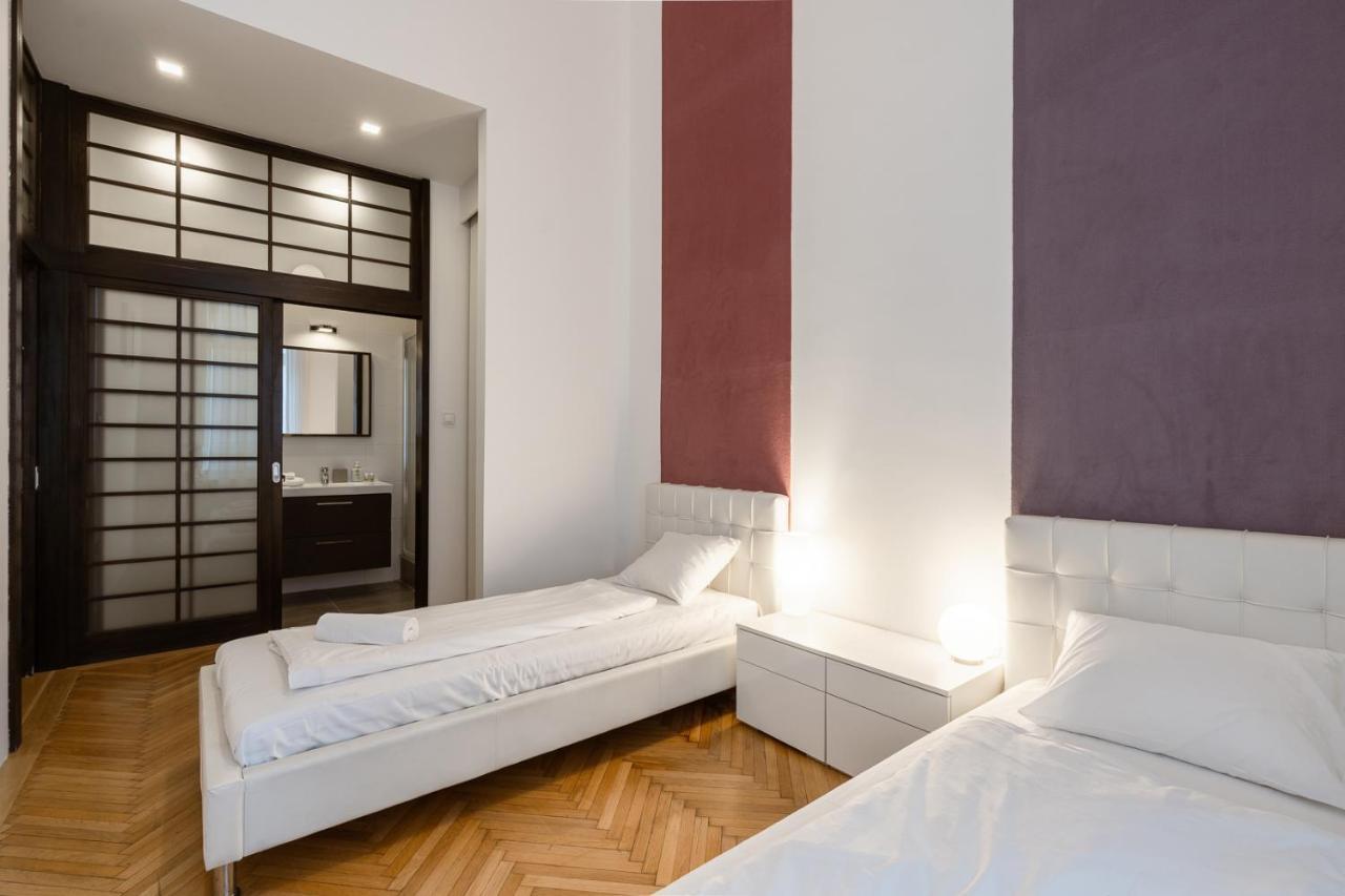 Apartamento Bright Two-Bedroom Home By The New York Palace Budapest