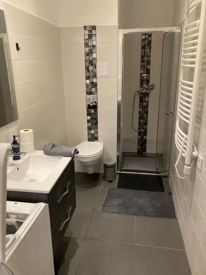 Roland Downtown - Korut Appartement *