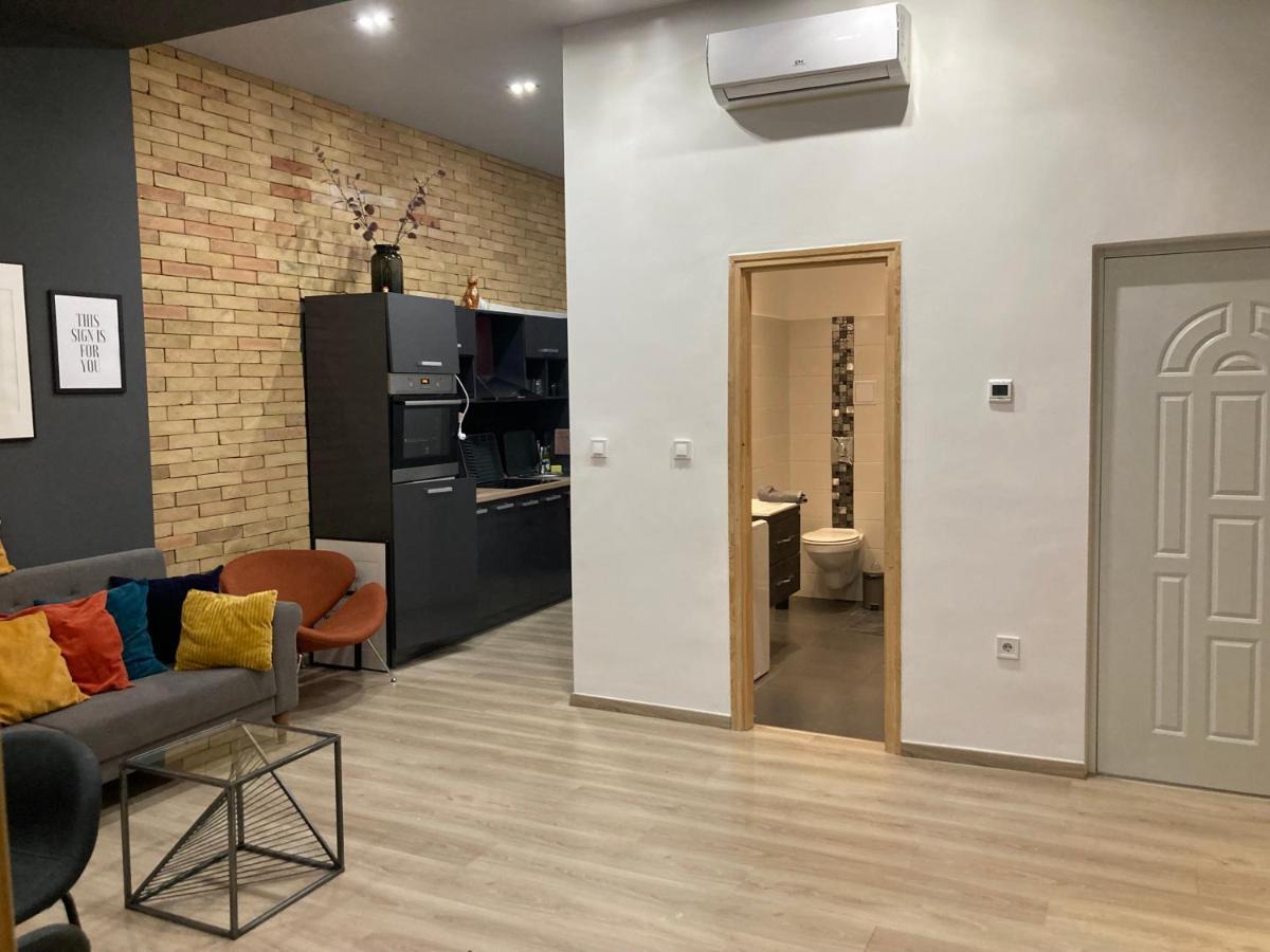 Roland Downtown - Korut Appartement Budapest