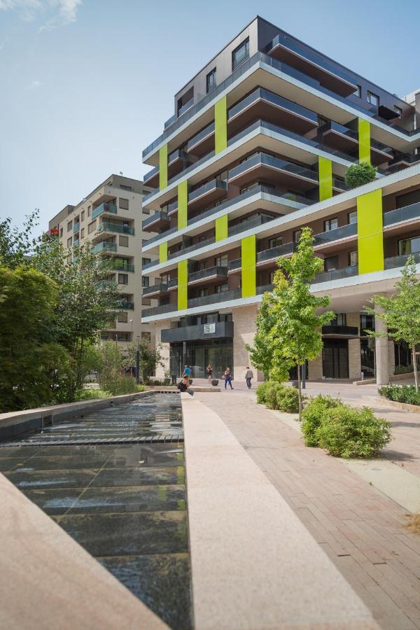 Crvn1 #freeparking * Budapest