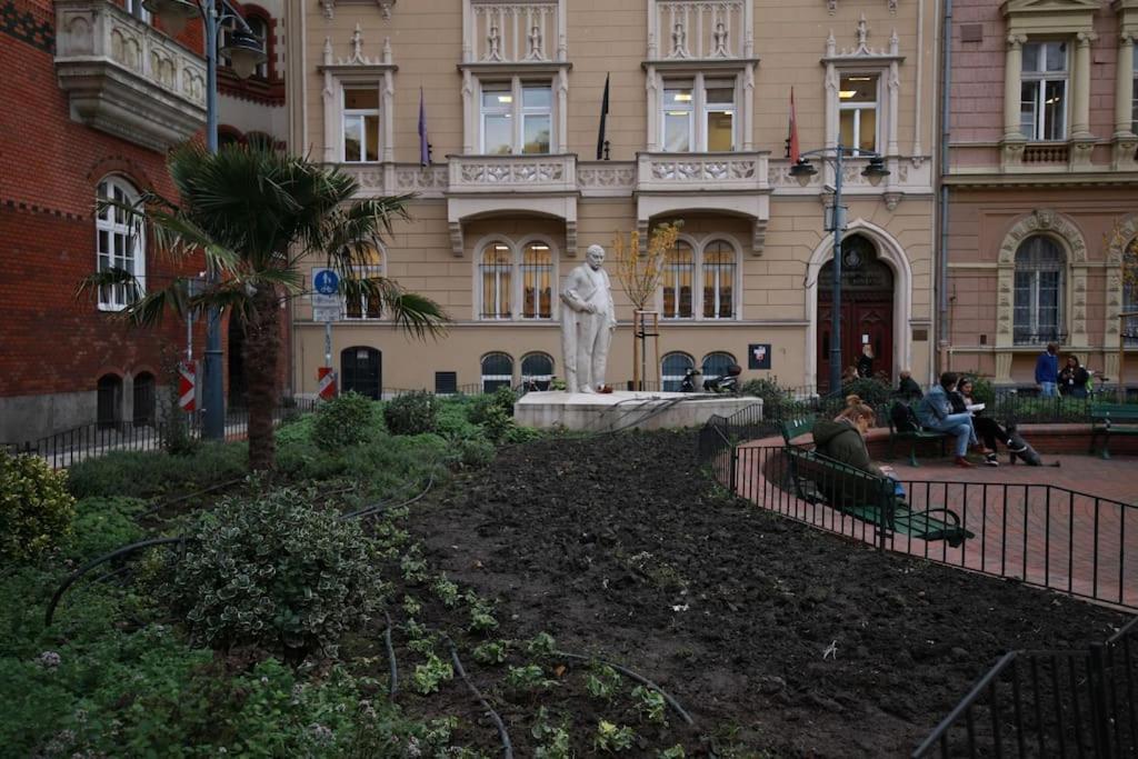 360 Panorama • Rooftop Jacuzzi • Downtown Luxury Appartamento Budapest