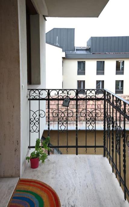 360 Panorama • Rooftop Jacuzzi • Downtown Luxury Budapest