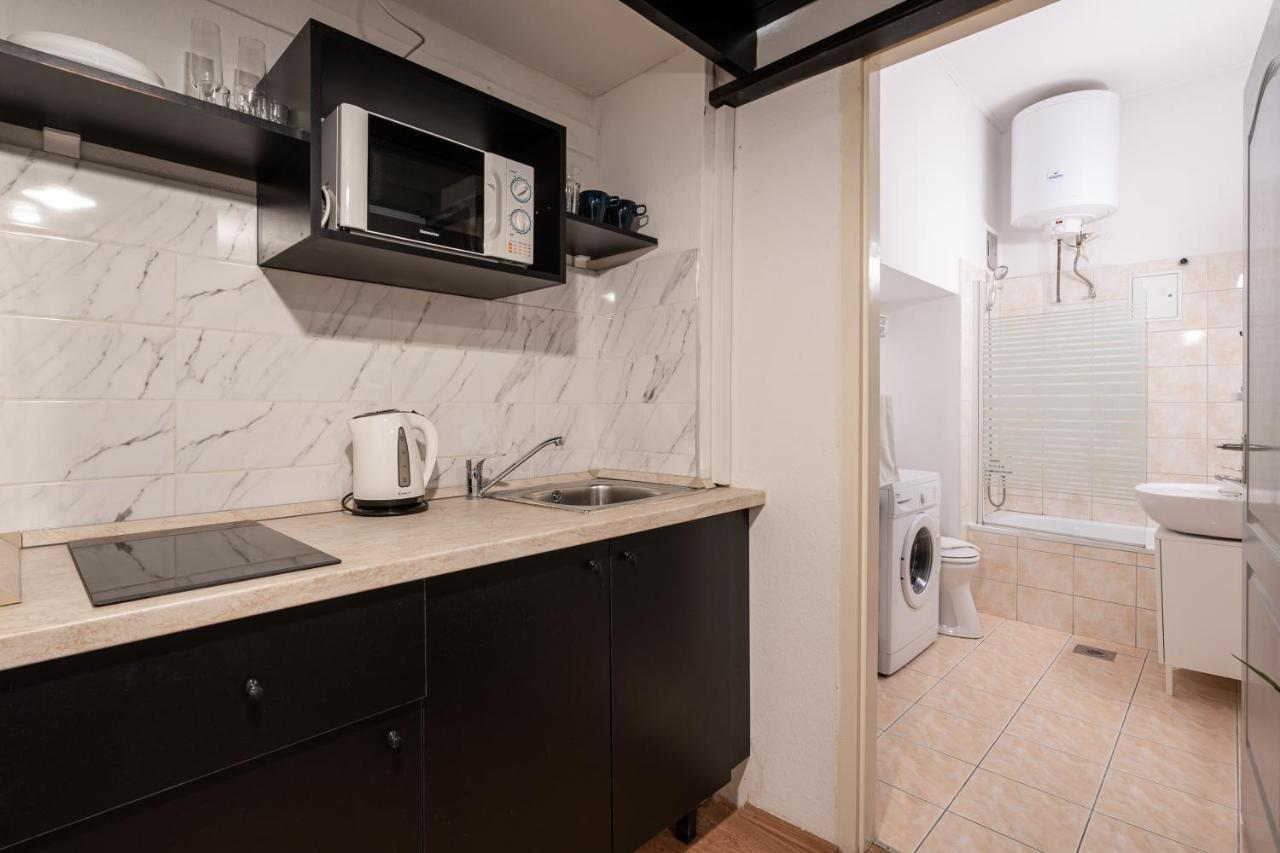 B8 - Grand Boulevard Cozy - Location By Bqa Apartment Budapest