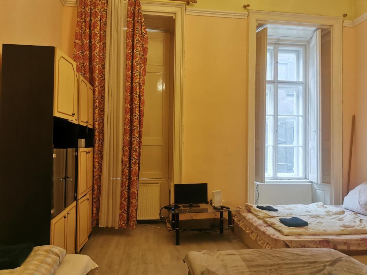 Dob In The Party District Apartmán Budapešť