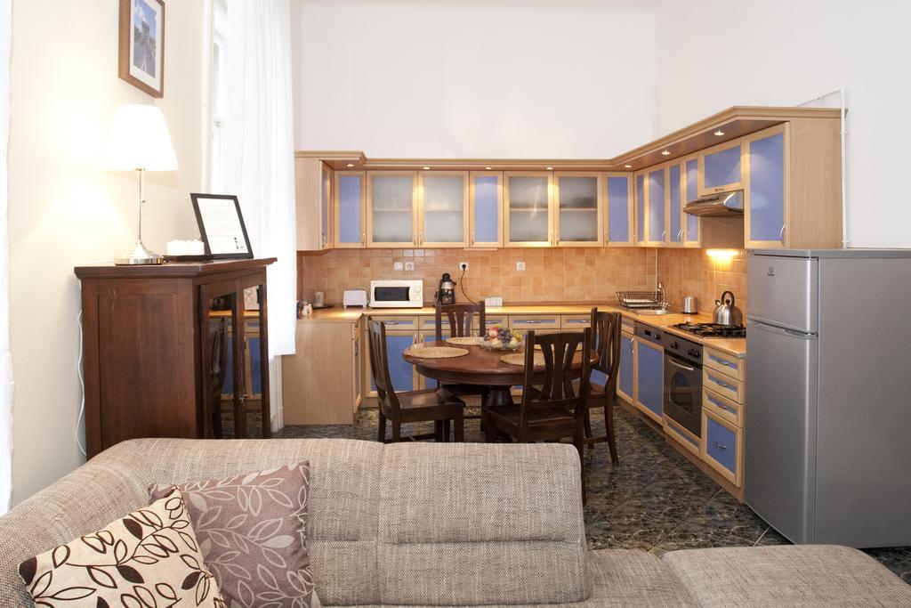 Liana-luxury And Flat Appartement