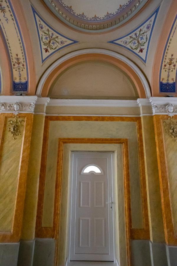 Parliament Exclusive Gallery Lejlighed Budapest
