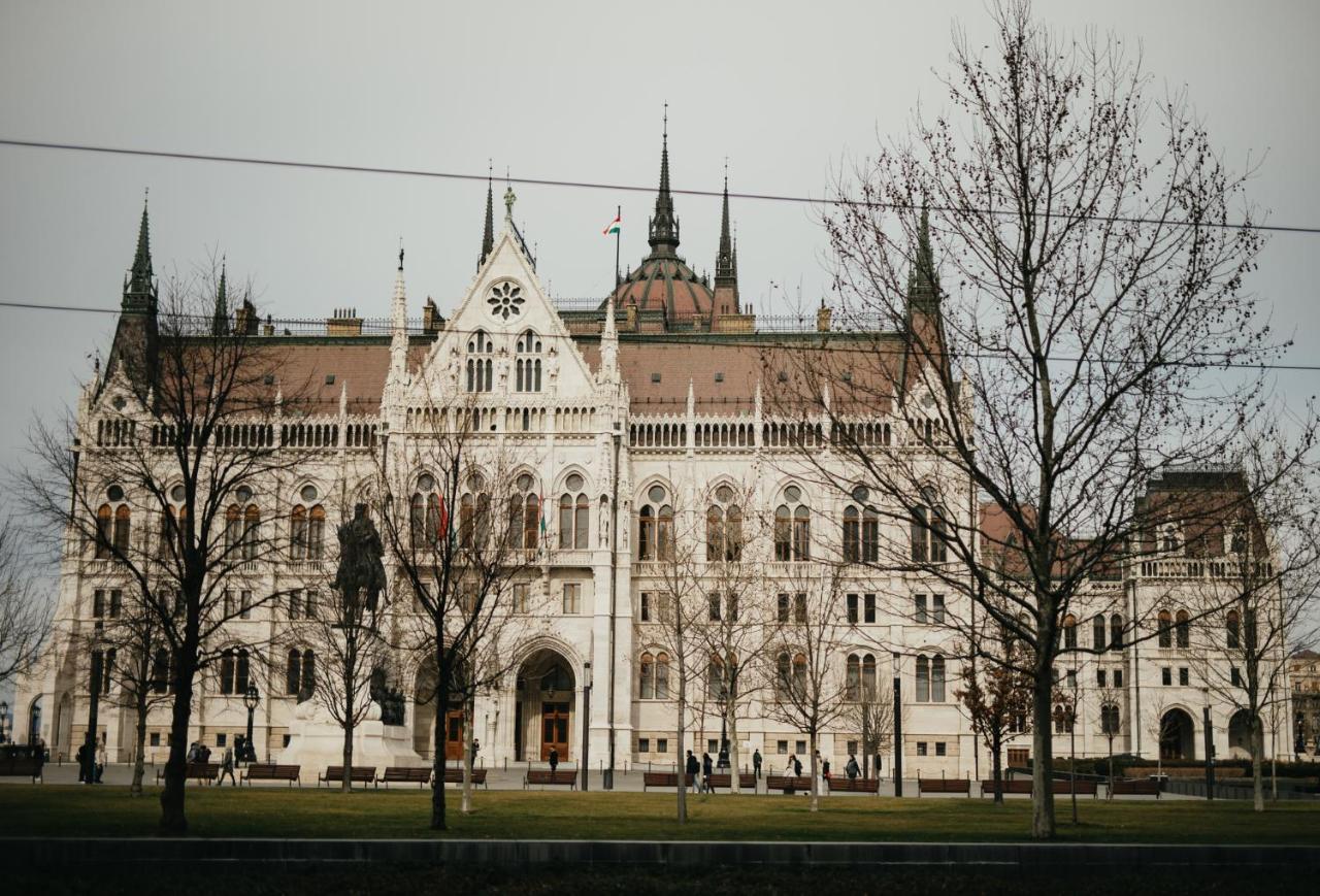 Parliament Exclusive Gallery * Budapešť