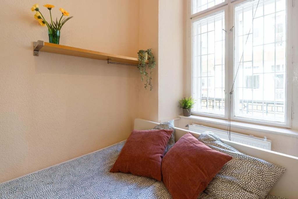 Free Parking Chain Bridge 4ppl, 2bdrm, Wifi, Smart Tv, Ac * Budapest