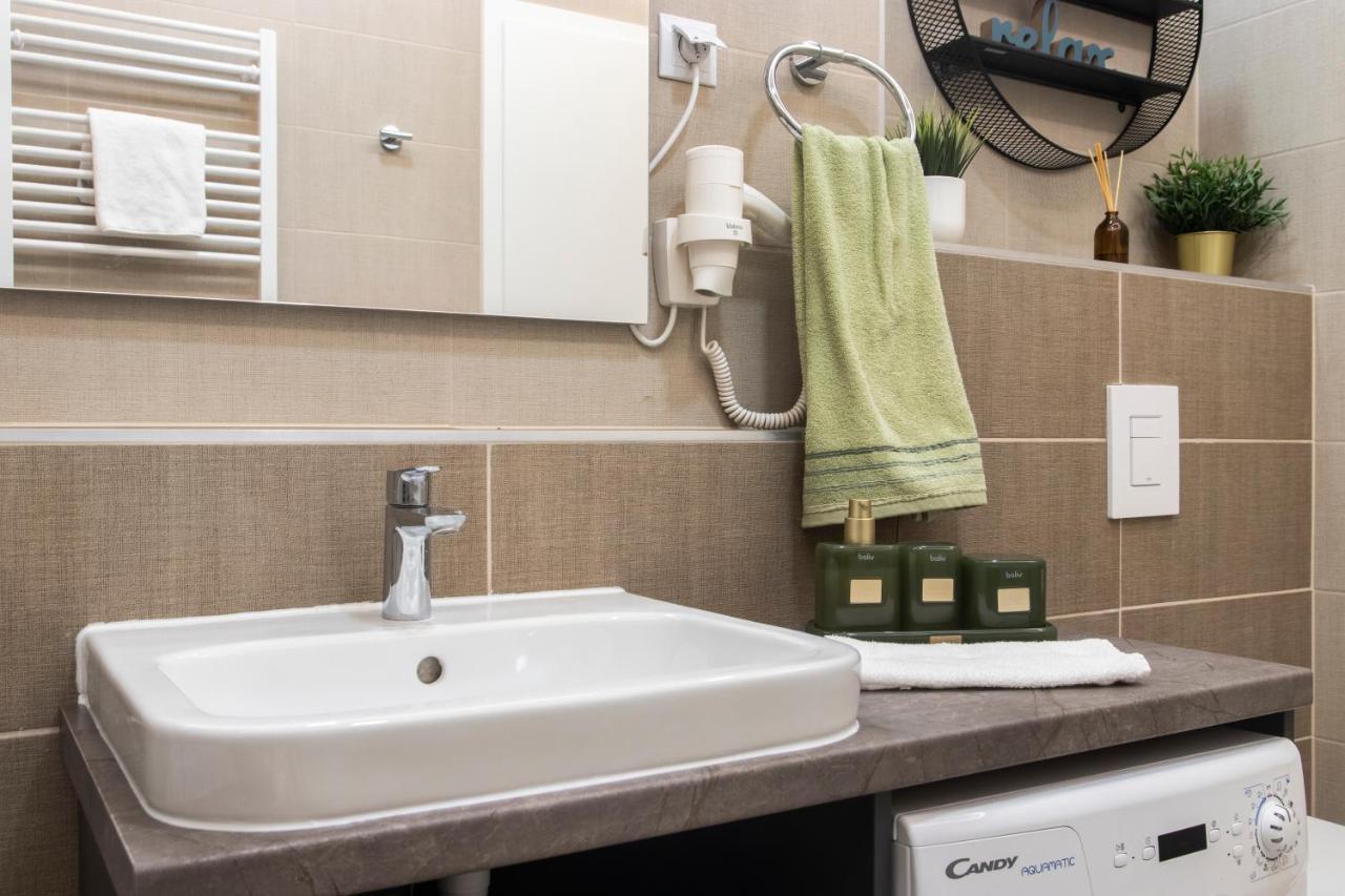 Grand Corvin Apartamento
