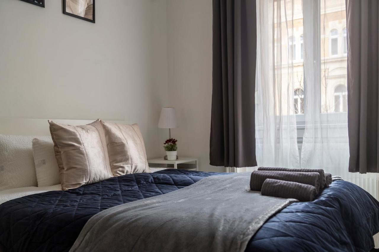 Apartment Deluxe Cozy In The Heart Of