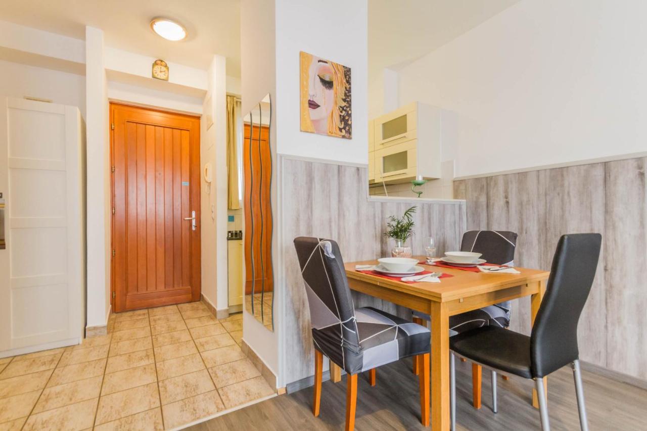 Lovag Charming In The Center-ac Apartment *