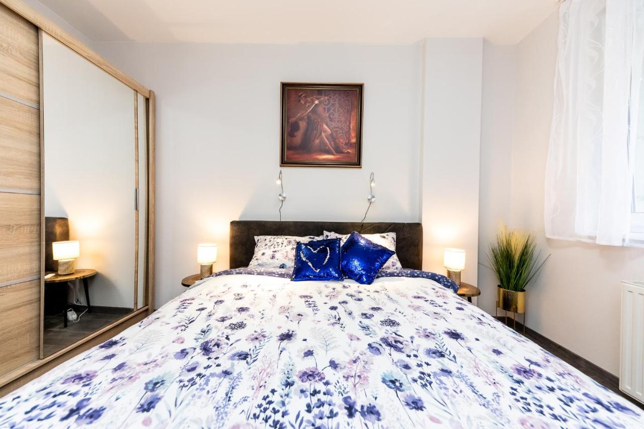 H & A Gozsdu - The 1001 Nights Budapest
