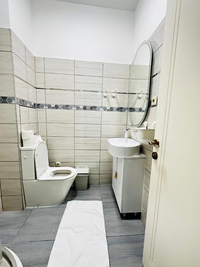 Krisztina 21 * Budapest