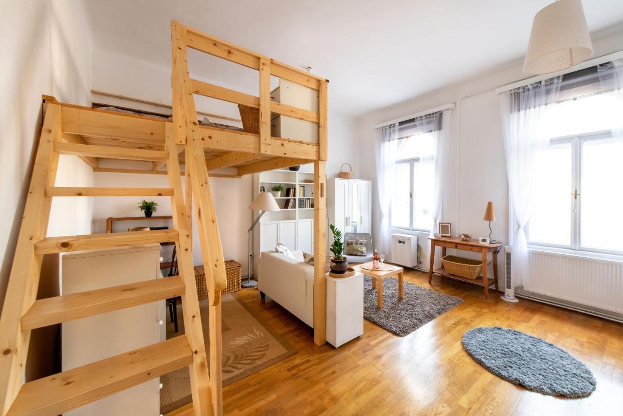 Apartment Bright Heaven Budapest