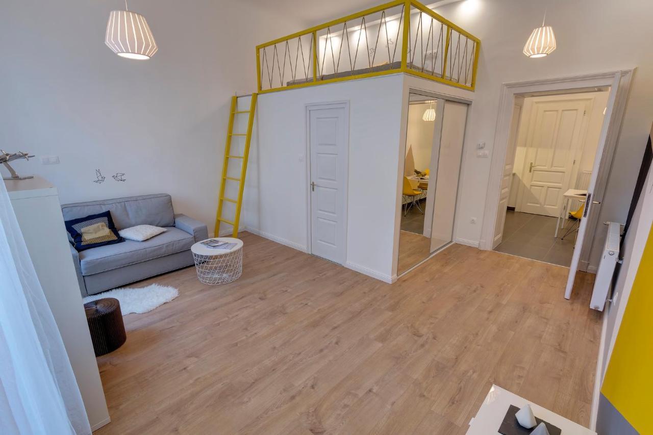 Avenue Loft J13 *