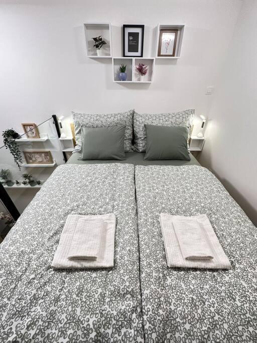 Charming In The Heart Of - Baby Loic Budapest