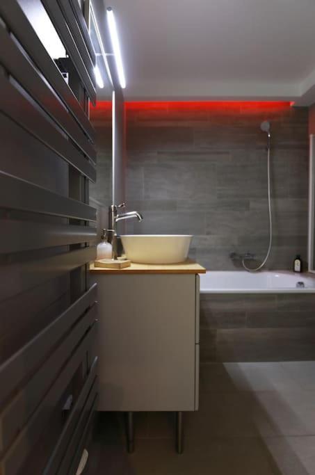 Appartamento 360 Panorama • Rooftop Jacuzzi • Downtown Luxury