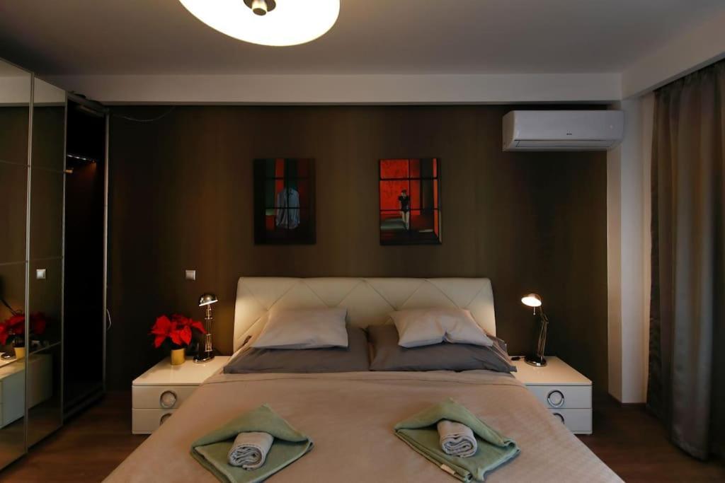 360 Panorama • Rooftop Jacuzzi • Downtown Luxury Appartamento
