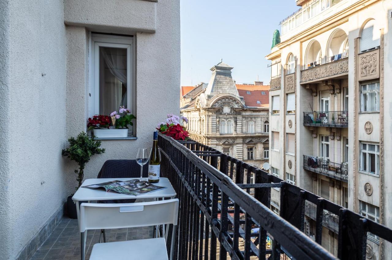 Luxury Downtown By Anna Lägenhet Budapest