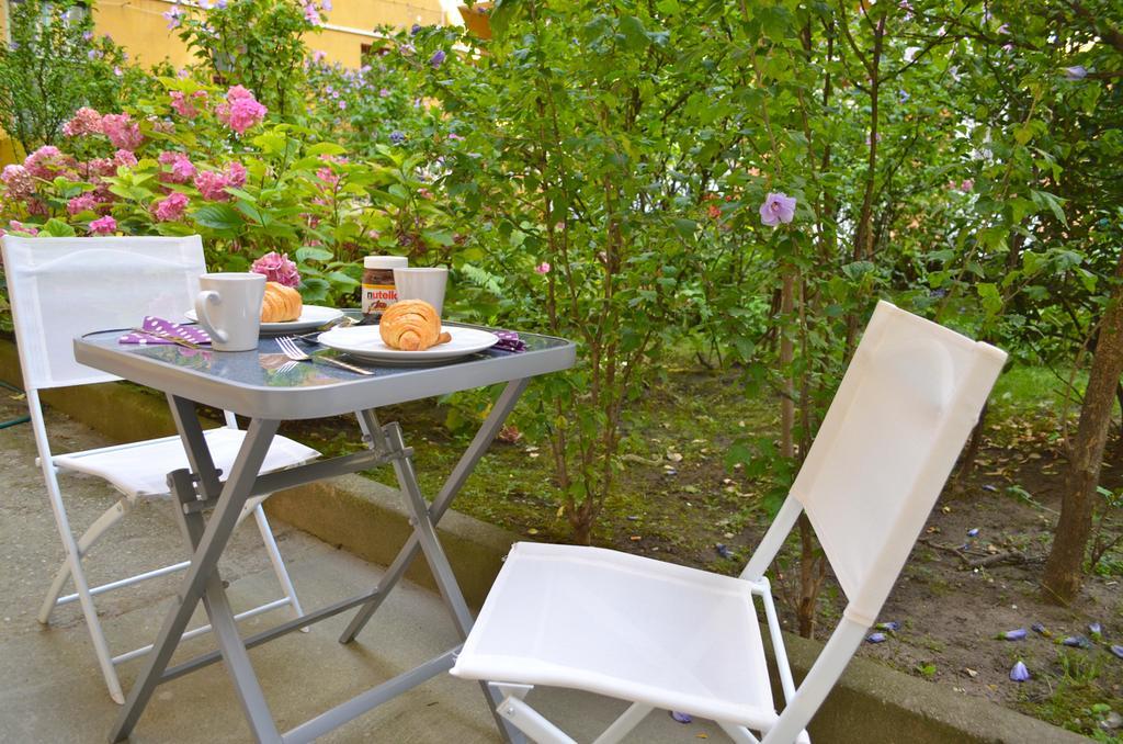 Luxe For Less * Budapest