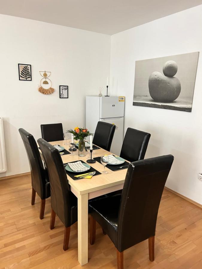 Apartment Danube Dwelling Akacfa 26 - Private Indoor Garage *