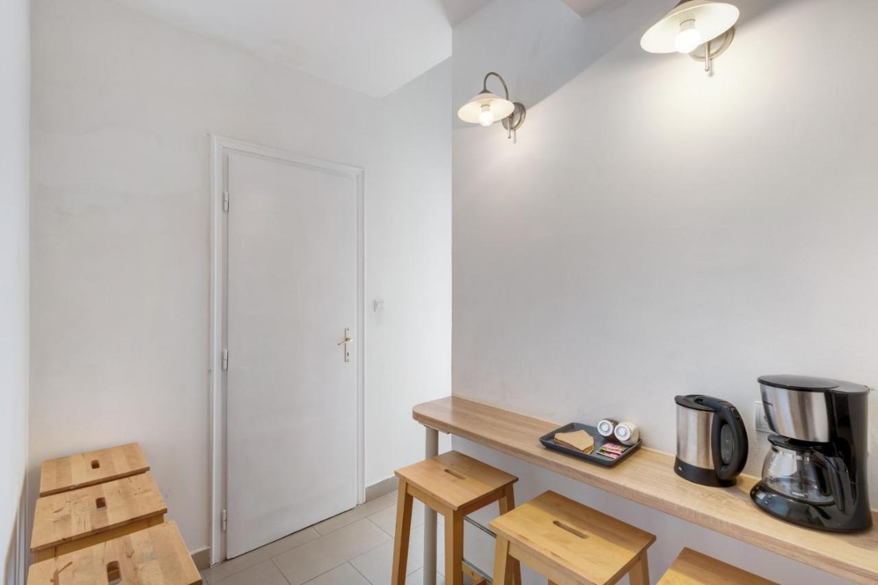 Elizabeth Garden Apartment