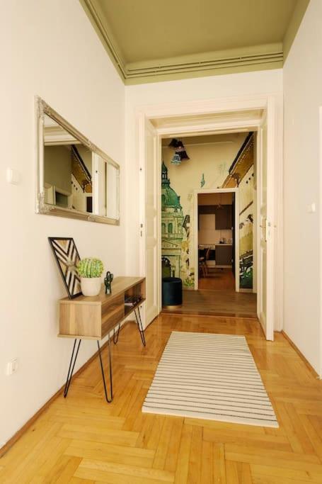 Appartement Danubio **** 3 Bedrooms - Next To The River *