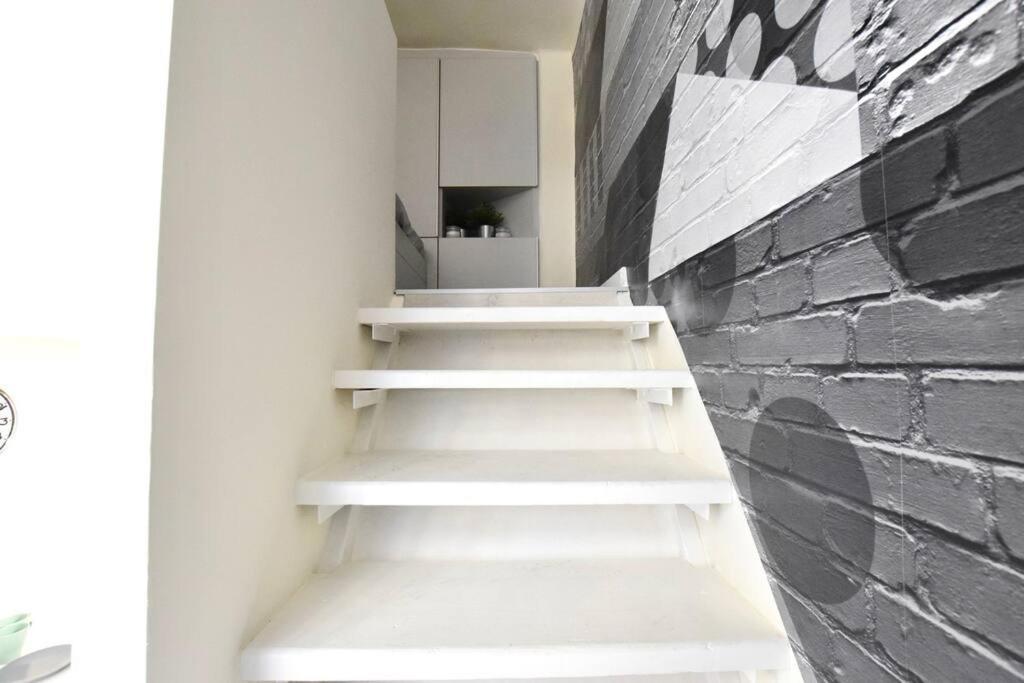 Apartment Budget By Hi5- Mini *