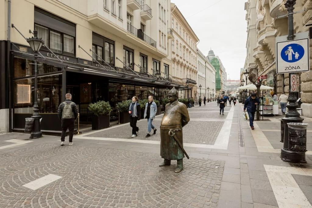 Klarahome * Budapest