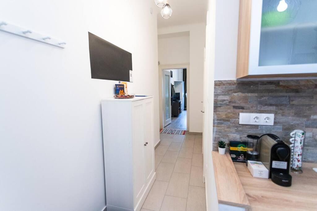 Apartamento Lili Lakeside New Renovated