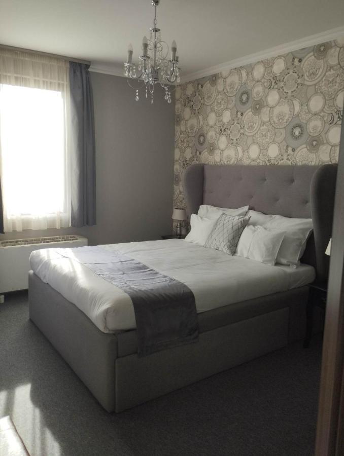 Aparthotel Varalja