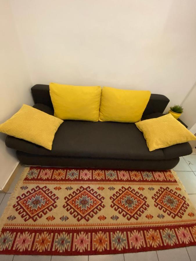 Apartment And Heart Of The *