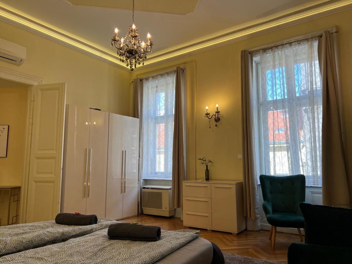 N38 By Small Budapest