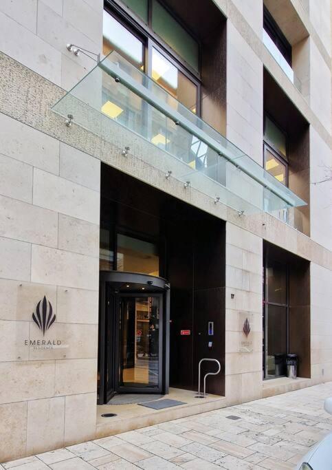 2budapest Eye-freegym And Sauna Luxury *