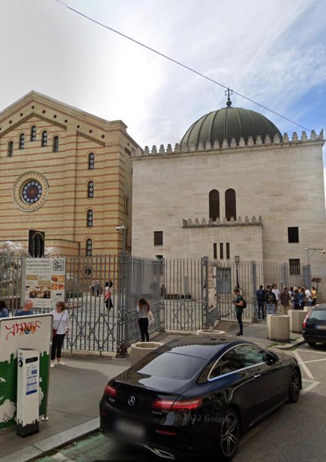 Apartamento Ultra At Synagogue