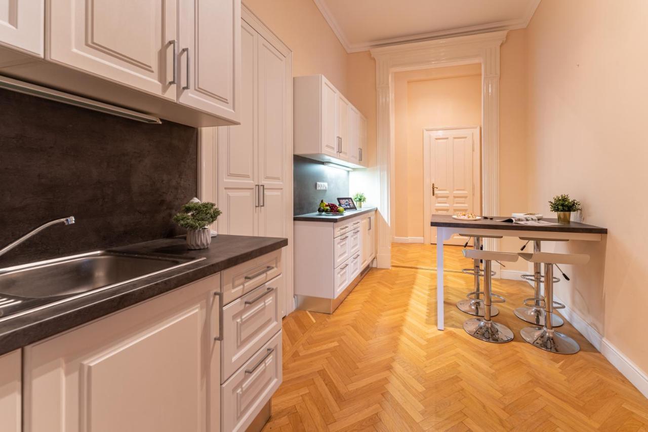 Matilda Luxury Apartamento Budapest
