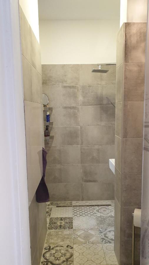 Apartamento Brand New Sunny On Andrassy Street