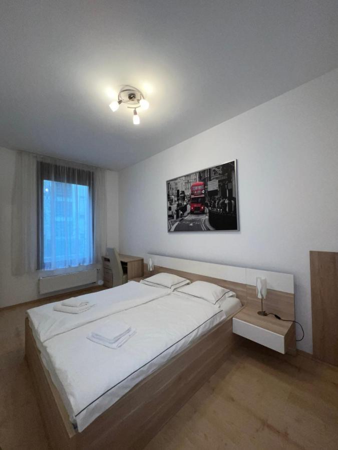 Apartament Homes