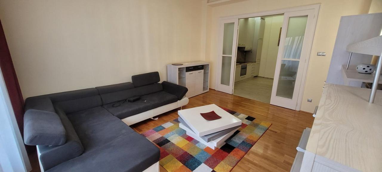 Apartment Basilica
