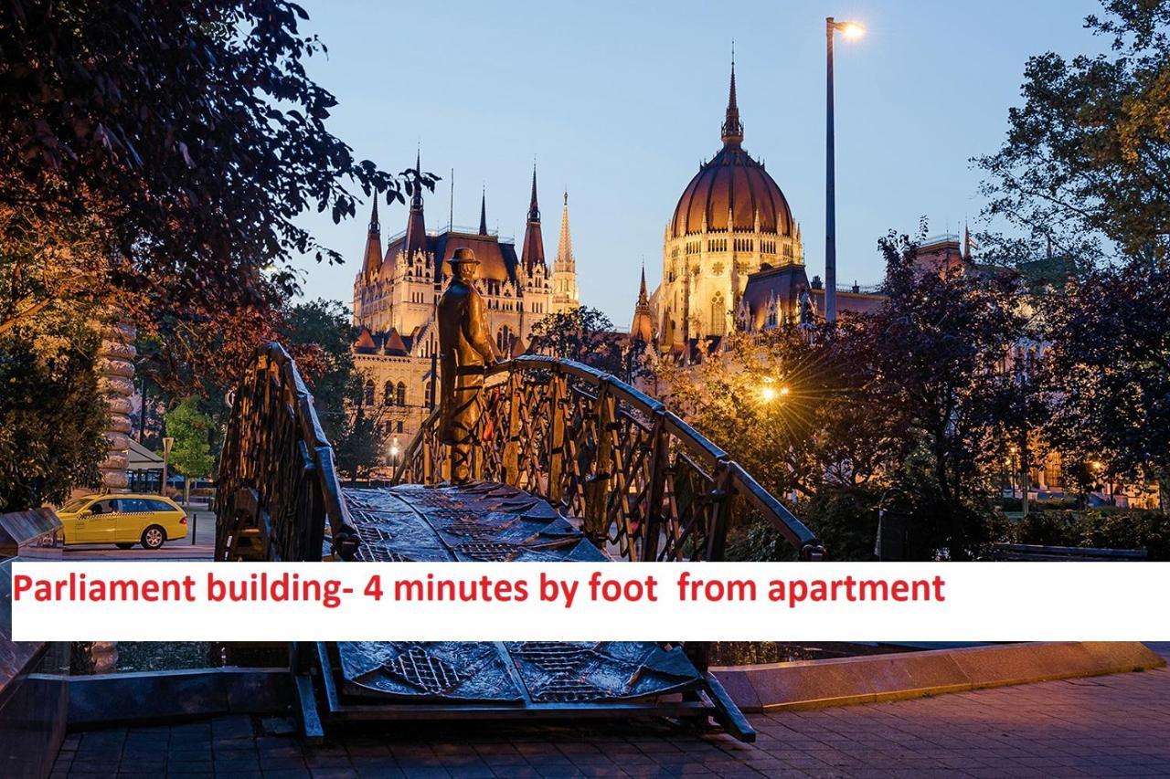 2 Rooms Between Of Chain Bridge, Cathedral, Parlament,Castle Area Appartement