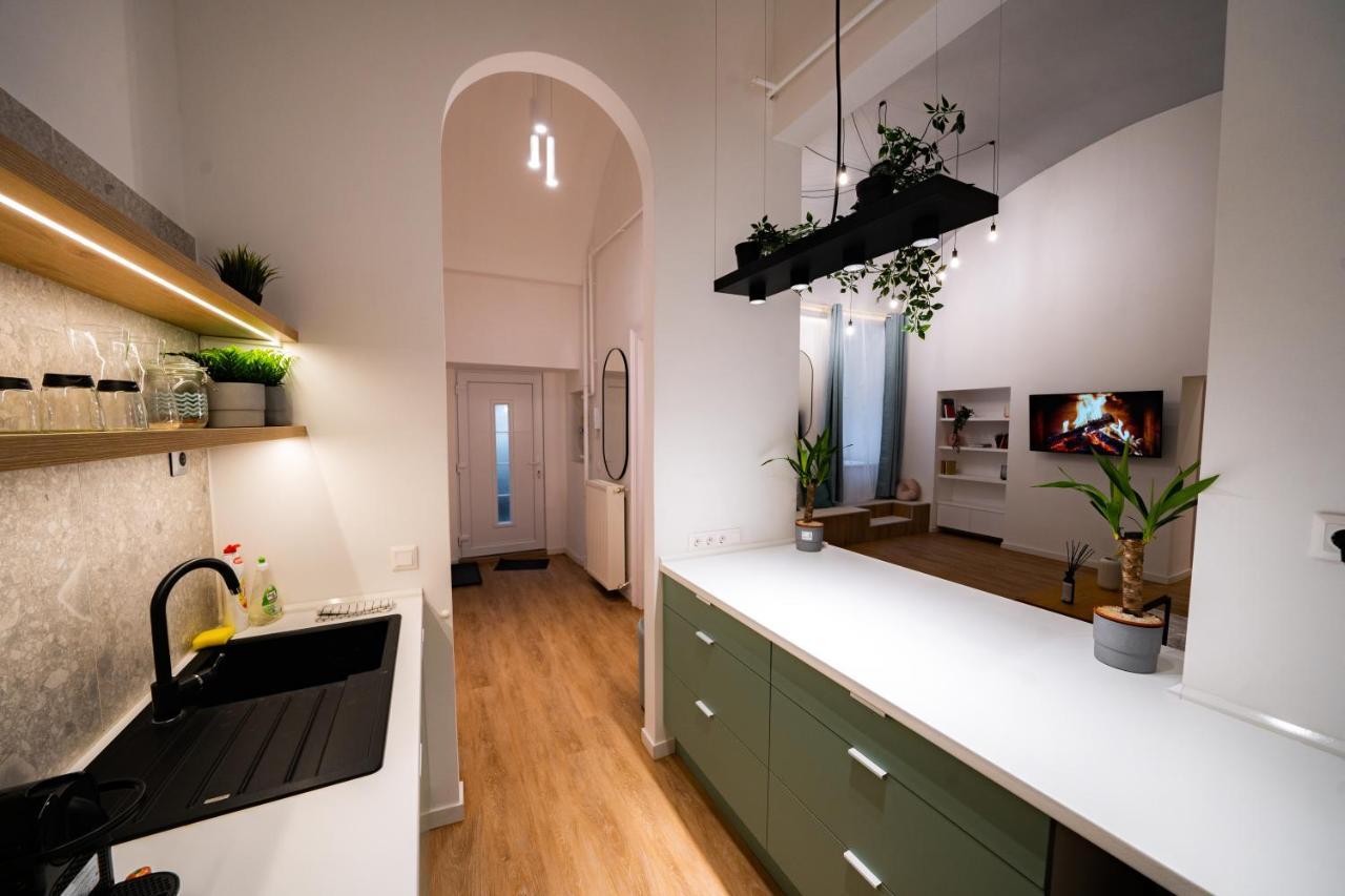 Coente Kiraly 28 Budapest