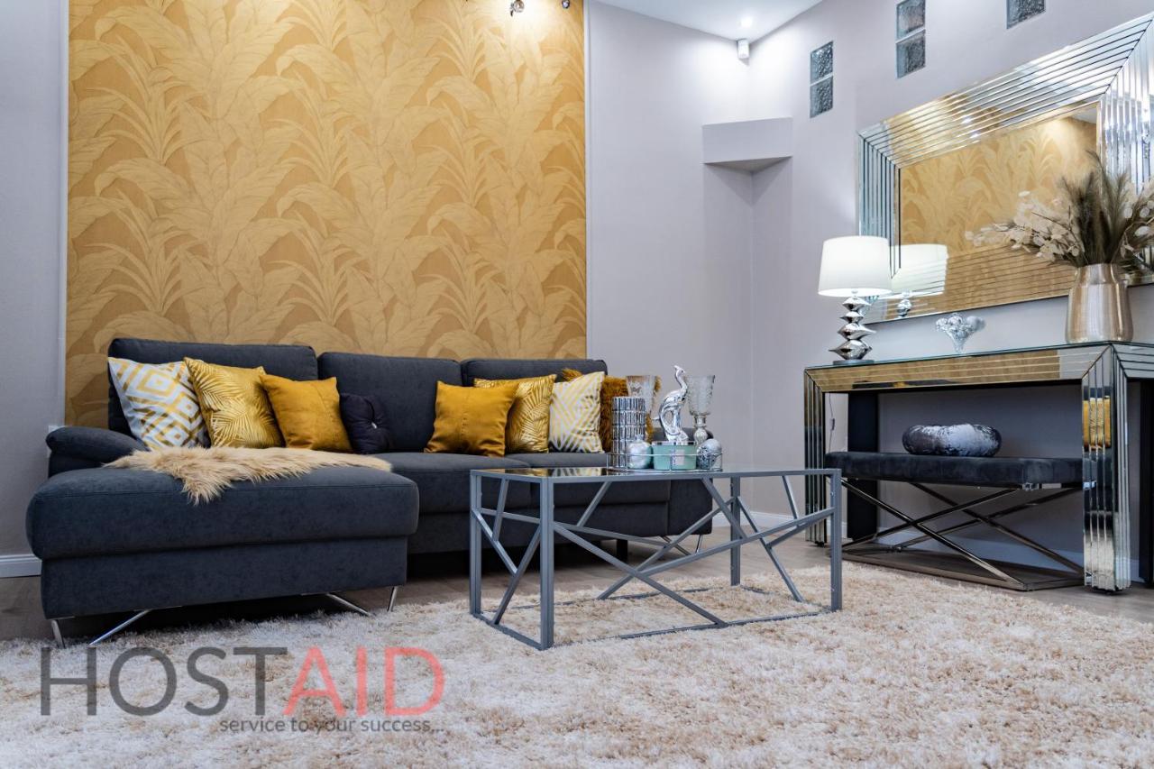 V68 Deluxe - Hostaid Apartman *