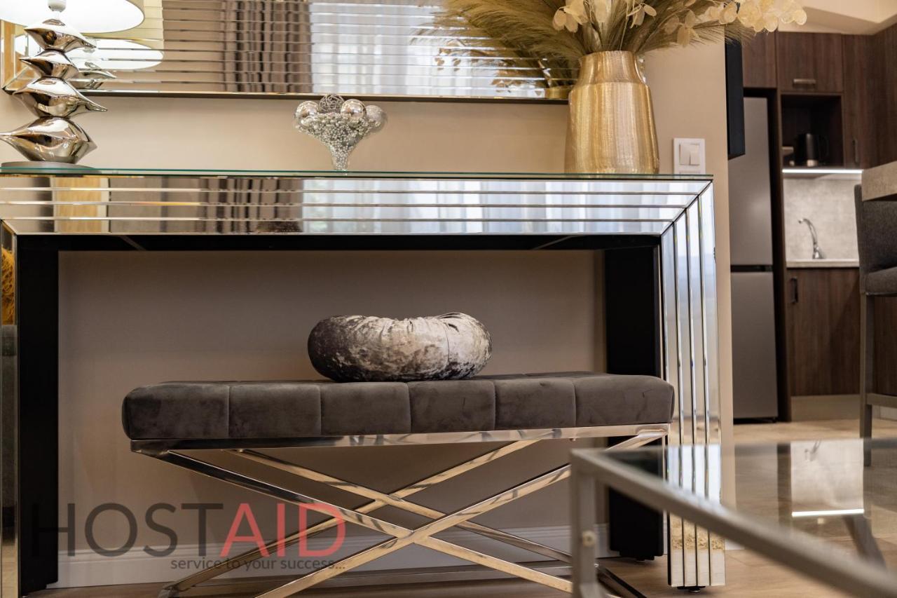 V68 Deluxe - Hostaid Apartman