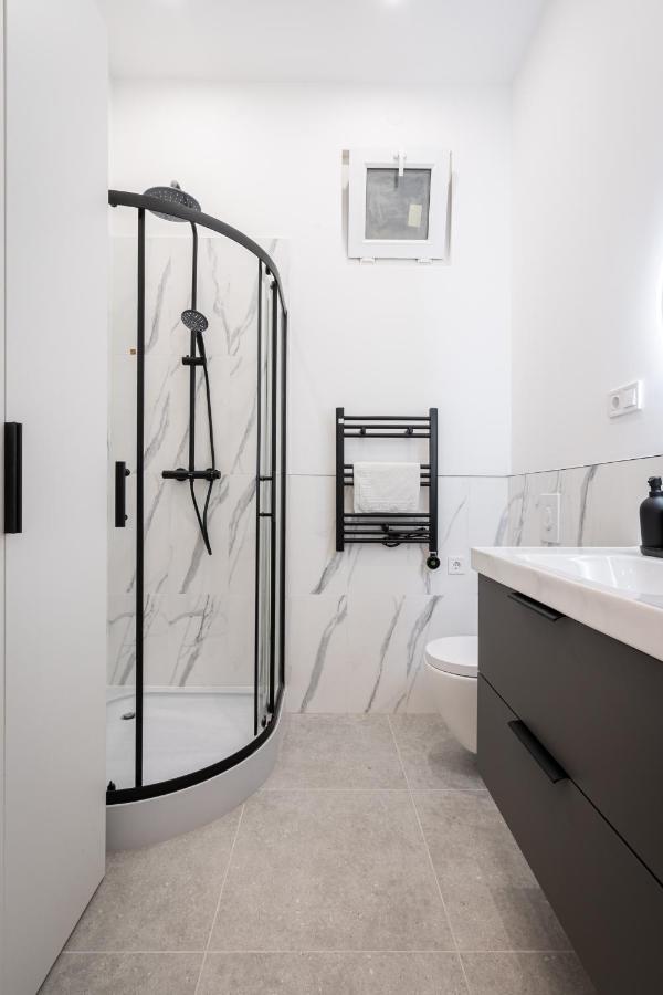 D48 - Boulevard - Location By Bqa Apartmán