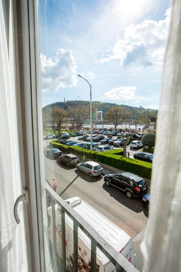 Apartment Danube Budapest
