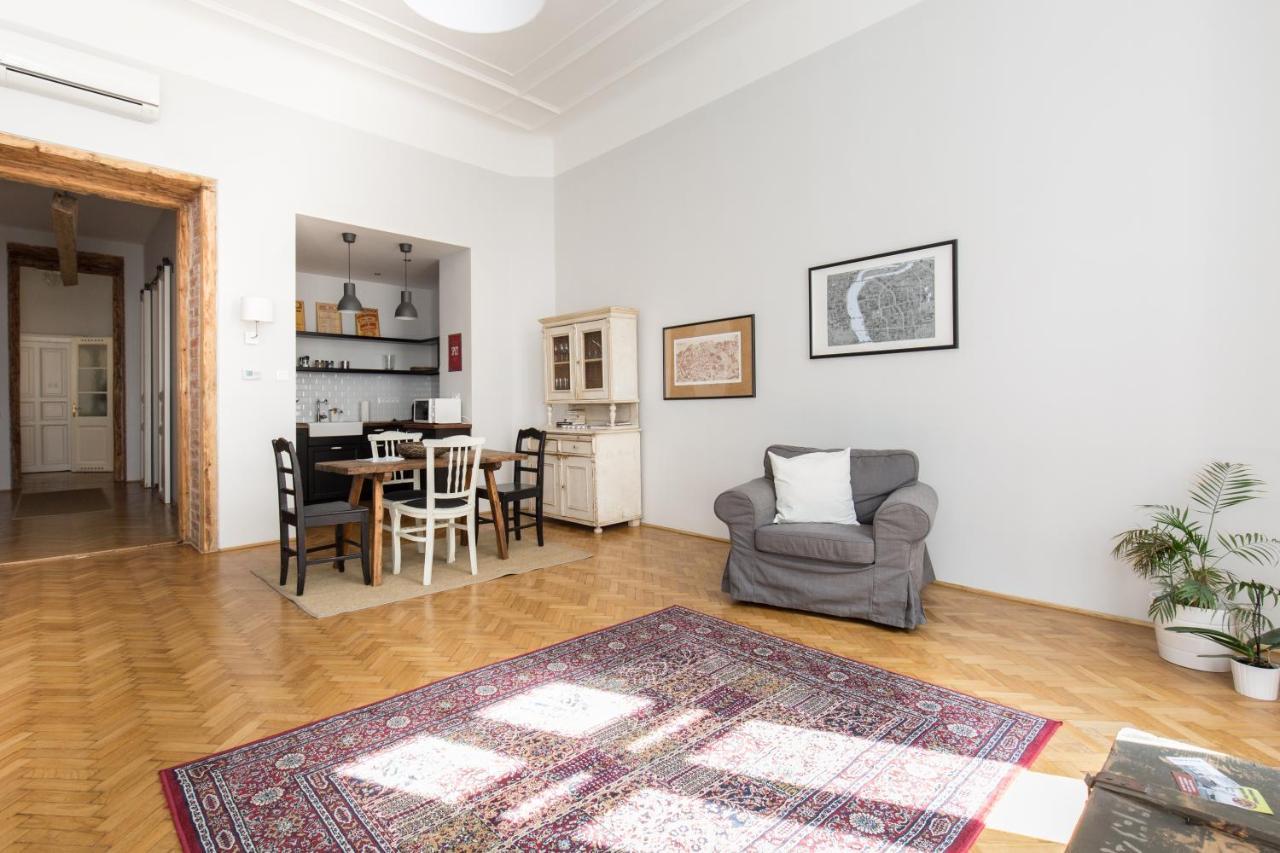 Apartment King Rustik &