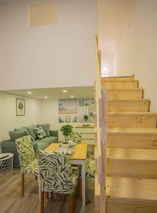 Cosy Flat In Akacfa Str., Aya Apartment Budapest