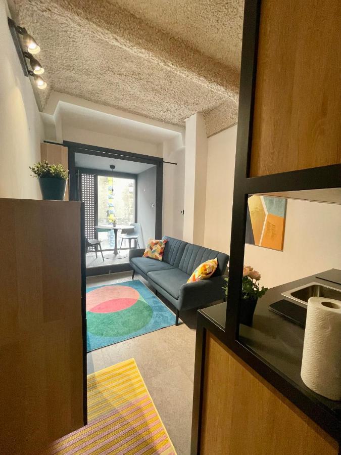 Inbp110 Studio #freeparking Budapest