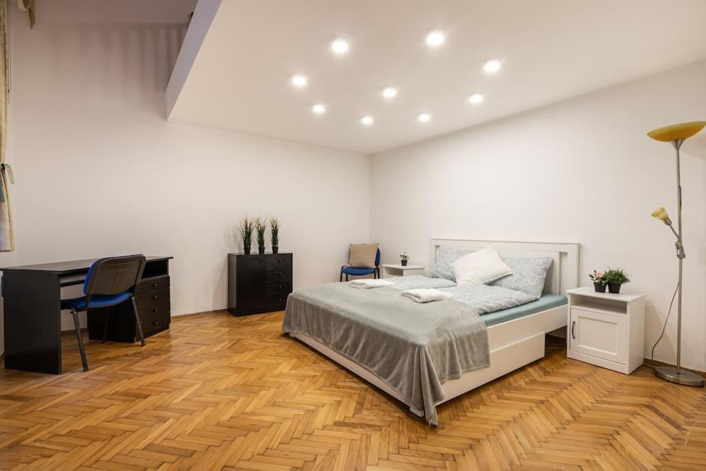 Apartmán Cozy 3 Bedrooms In 7st Districht Budapest